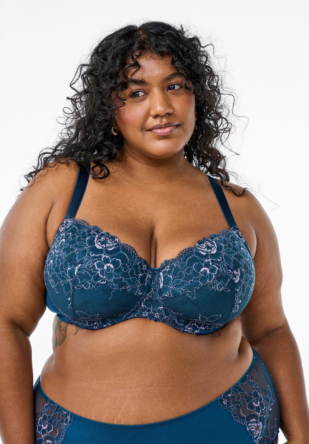 Бюстгальтер на косточках Devoted By Zizzi, синий
Бюстгальтер на косточках Devoted By Zizzi, синий