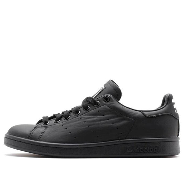 Кроссовки x pharrell pw stan smith sld Adidas, черный
Кроссовки x pharrell pw stan smith sld Adidas, черный