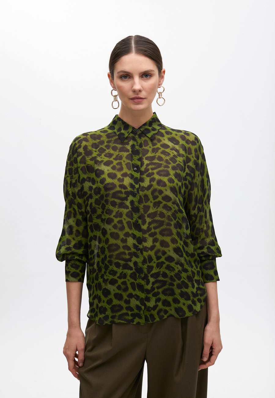 Блуза LOLA CASADEMUNT Button-down blouse, Green
Блуза LOLA CASADEMUNT Button-down blouse, Green