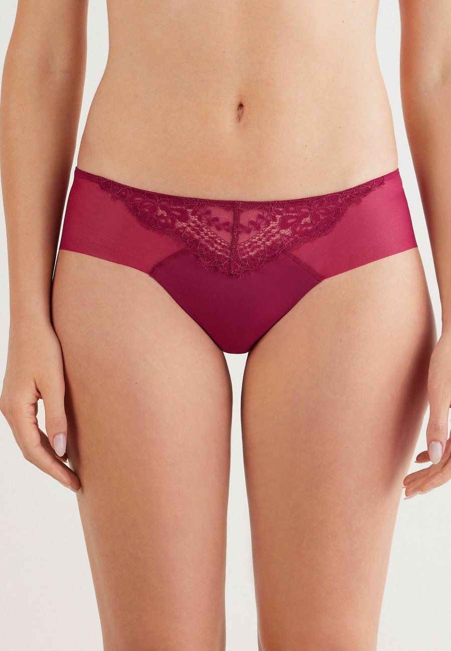 Брифы Intimissimi Briefs, Violet/Mottled Purple
Брифы Intimissimi Briefs, Violet/Mottled Purple