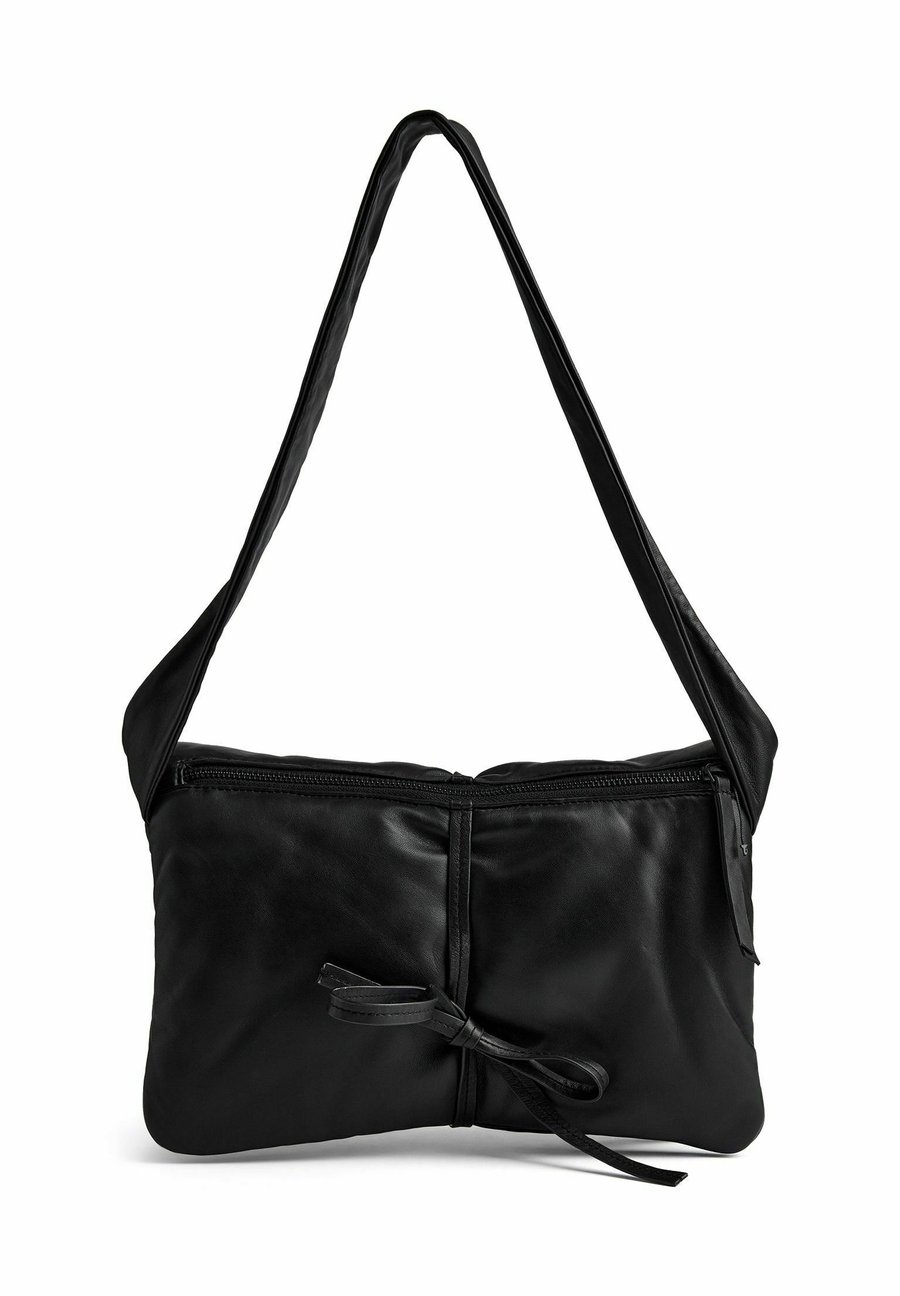 Сумка DEPECHE Handbag, Black Nero/Black
Сумка DEPECHE Handbag, Black Nero/Black