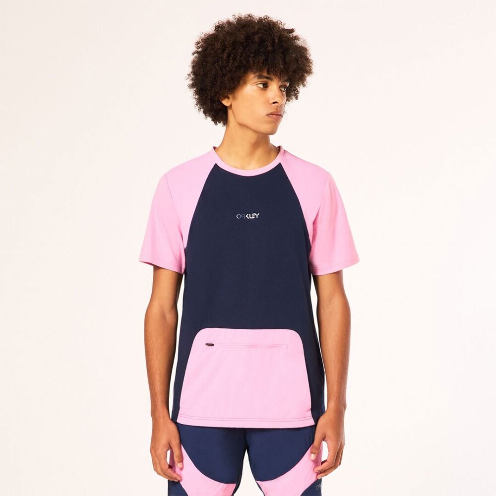 Спортивная футболка Oakley Verve RC Kangaroo Pocket, синий
Спортивная футболка Oakley Verve RC Kangaroo Pocket, синий