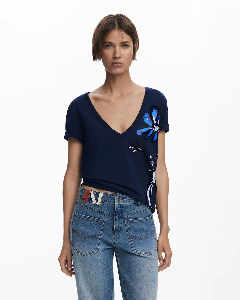 Женская футболка с V-образным вырезом Desigual, синий
Женская футболка с V-образным вырезом Desigual, синий