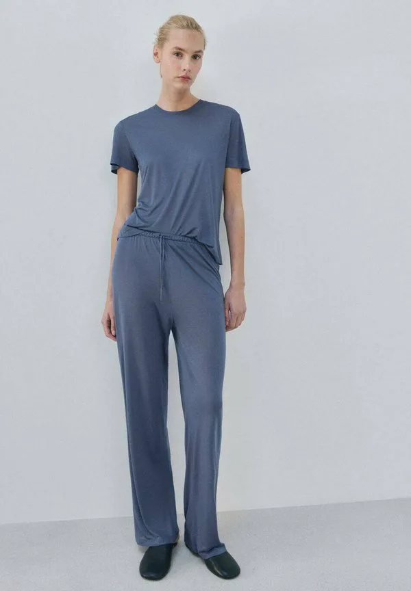 Простая футболка Mango, Blue, Синий, Простая футболка Mango, Blue
Простая футболка Mango, Blue, Синий, Простая футболка Mango, Blue