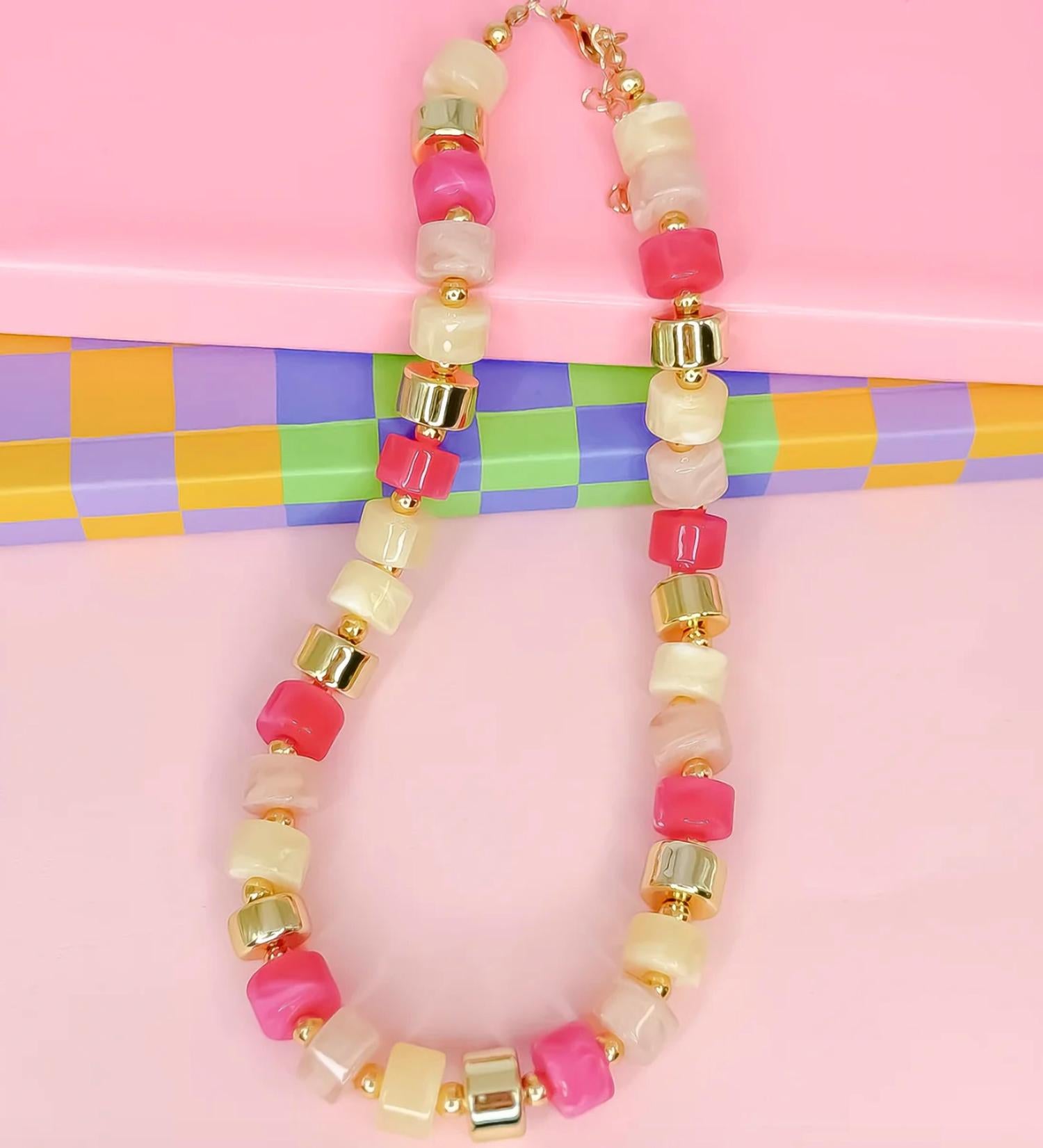 Женское ожерелье из бисера в стиле Candy Pop, разноцветное Treasure Jewels, Multi
Женское ожерелье из бисера в стиле Candy Pop, разноцветное Treasure Jewels, Multi