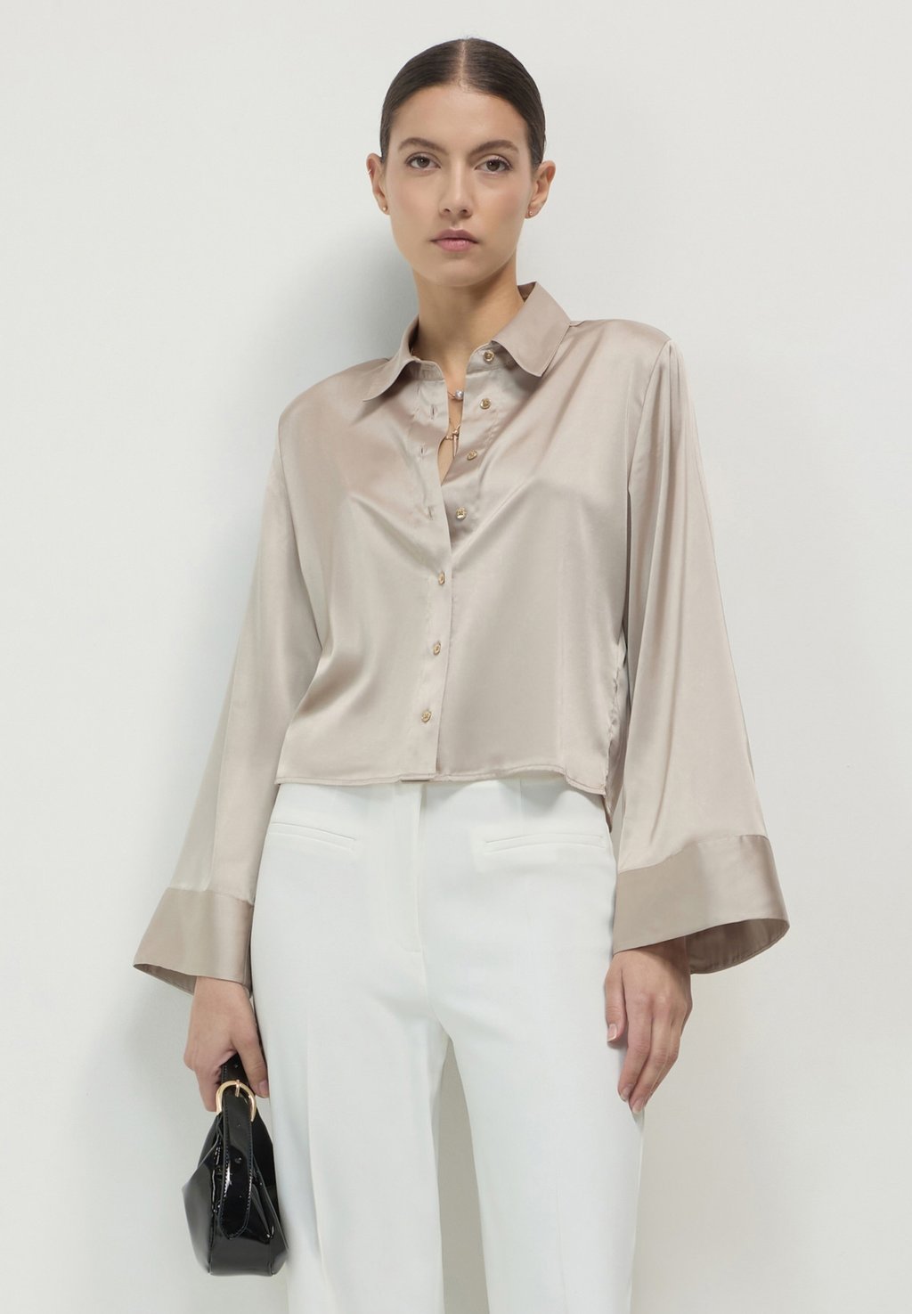 Блузка на пуговицах KIMONO SIMIL Calliope, серо-коричневый 
Блузка на пуговицах KIMONO SIMIL Calliope, серо-коричневый