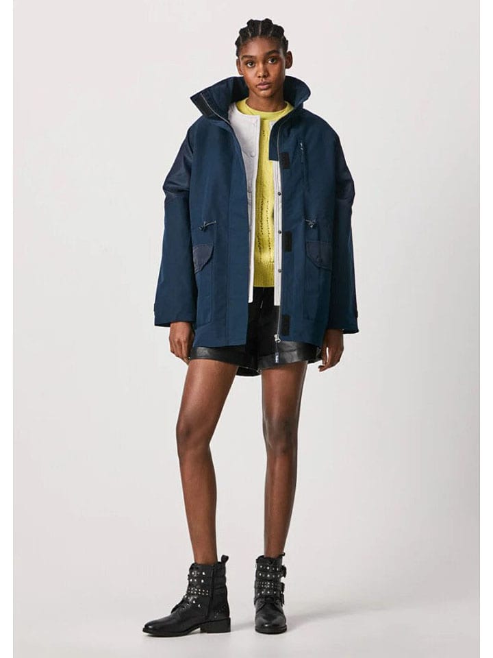 Pepe Jeans Универсальная куртка "Фрида" 3-в-1 темно-синего цвета
Pepe Jeans Универсальная куртка "Фрида" 3-в-1 темно-синего цвета