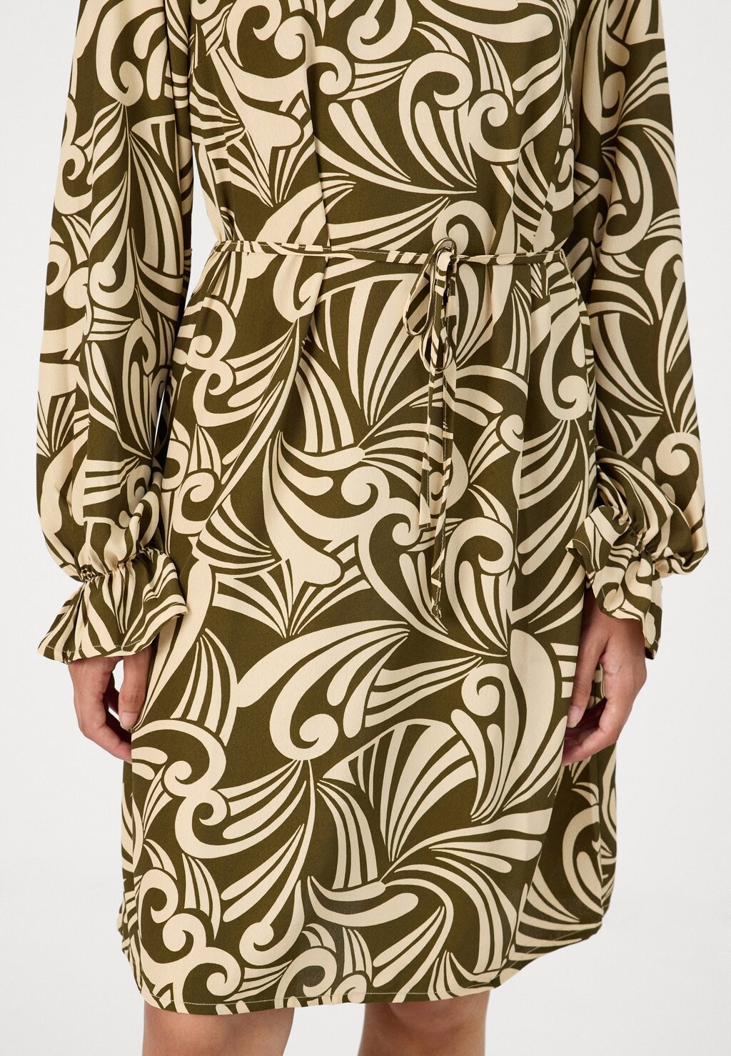 Дневное платье VIMUKKI SHORT DRESS VILA, цвет Mottled Green
Дневное платье VIMUKKI SHORT DRESS VILA, цвет Mottled Green