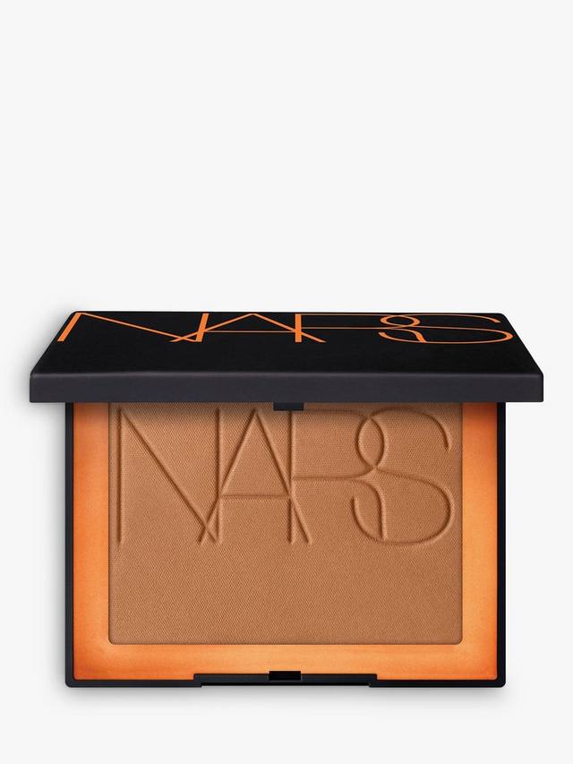 Бронзирующая пудра Laguna NARS, Laguna 03
Бронзирующая пудра Laguna NARS, Laguna 03