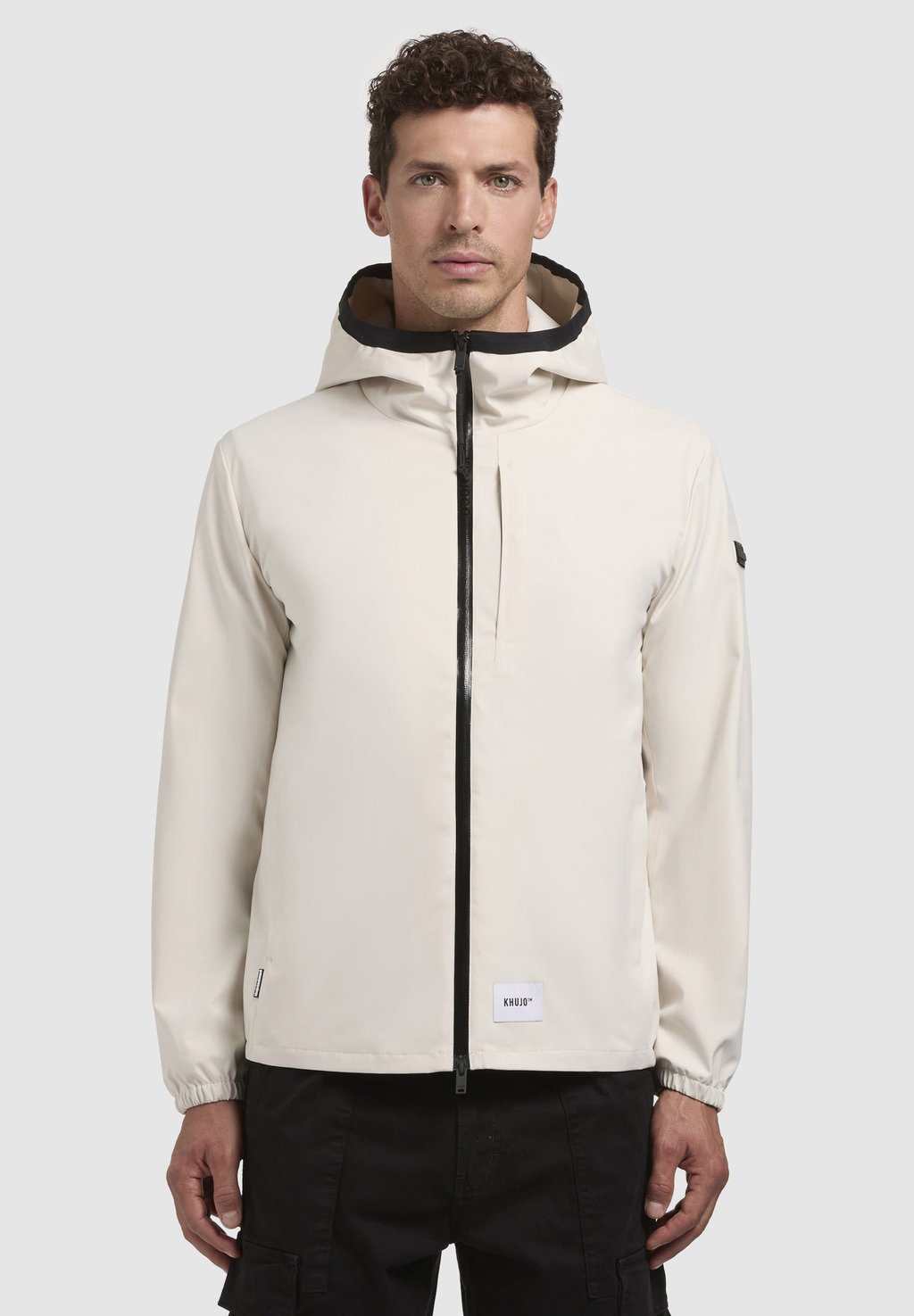 Водонепроницаемая куртка HAMZA khujo, белый
Водонепроницаемая куртка HAMZA khujo, белый
