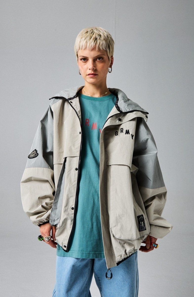 Легкая куртка VOODOO CHILD Grimey, серый
Легкая куртка VOODOO CHILD Grimey, серый