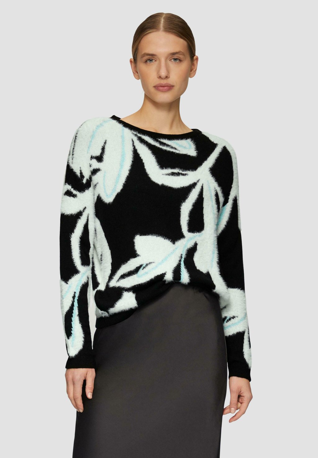 Джемпер JACQUARD s.Oliver BLACK LABEL, черный
Джемпер JACQUARD s.Oliver BLACK LABEL, черный