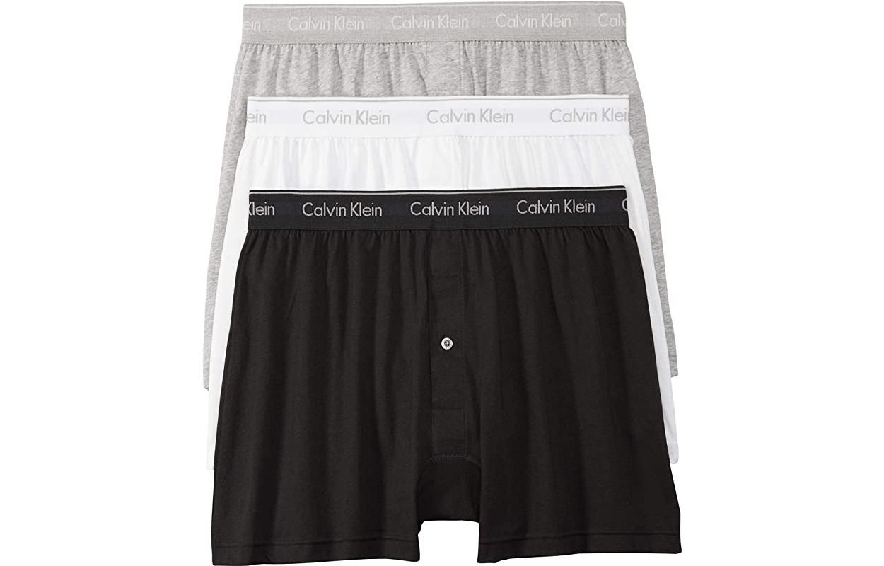 Мужские брюки Arrow Calvin Klein, 3 Pack (черный+белый+серый)
Мужские брюки Arrow Calvin Klein, 3 Pack (черный+белый+серый)