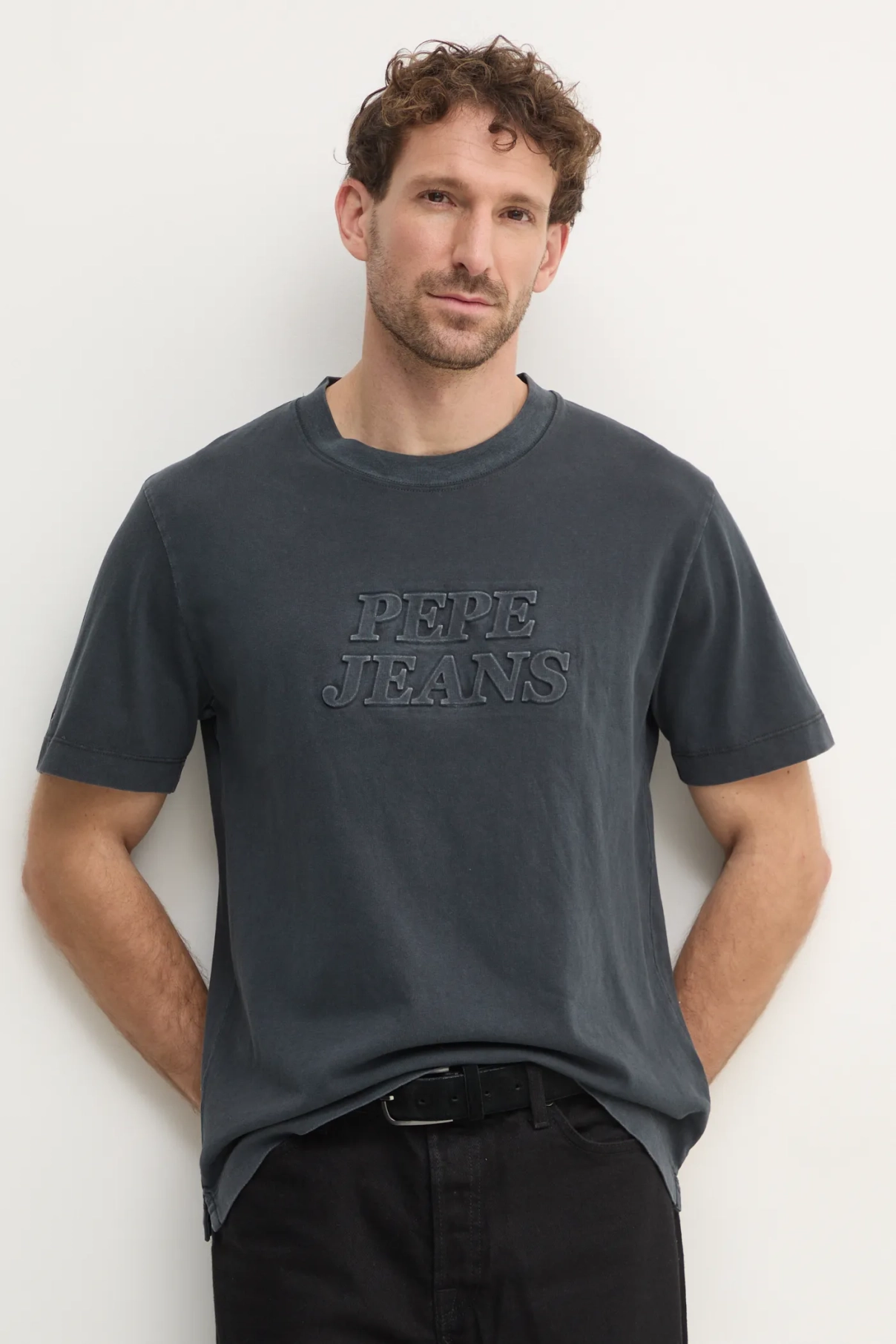 DARIUS TEE хлопковая футболка Pepe Jeans, черный
DARIUS TEE хлопковая футболка Pepe Jeans, черный