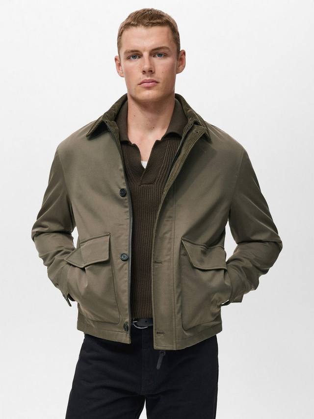 Утилитарная куртка Mac из хлопковой смеси Mango
Утилитарная куртка Mac из хлопковой смеси Mango