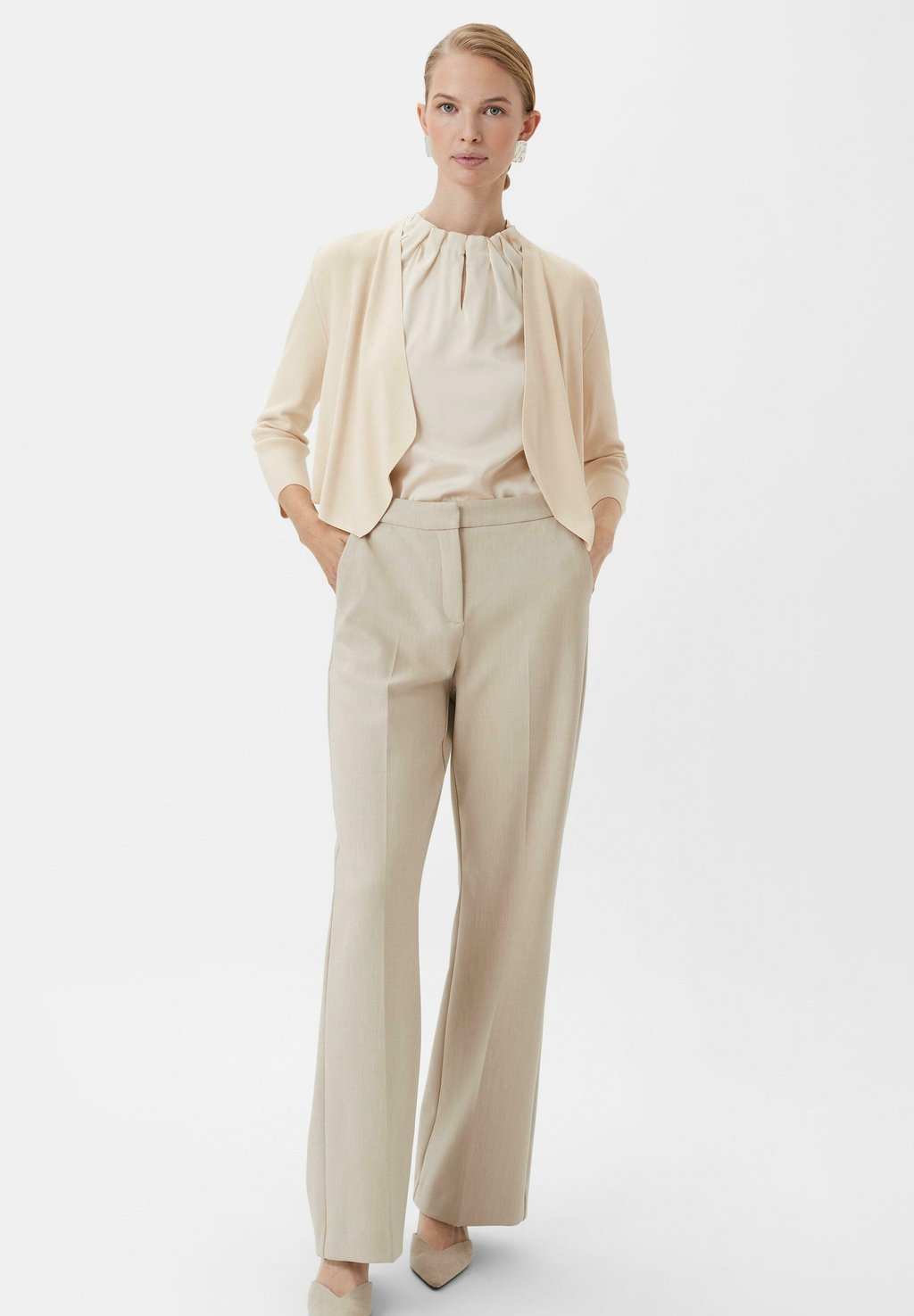 Блейзер comma, бежевый
Блейзер comma, бежевый