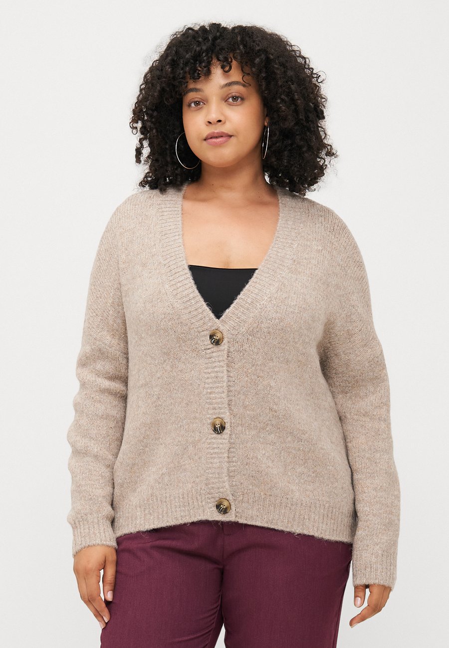 Кардиган ONLY Carmakoma CARZOEY, Woodsmoke Melange/Cognac
Кардиган ONLY Carmakoma CARZOEY, Woodsmoke Melange/Cognac