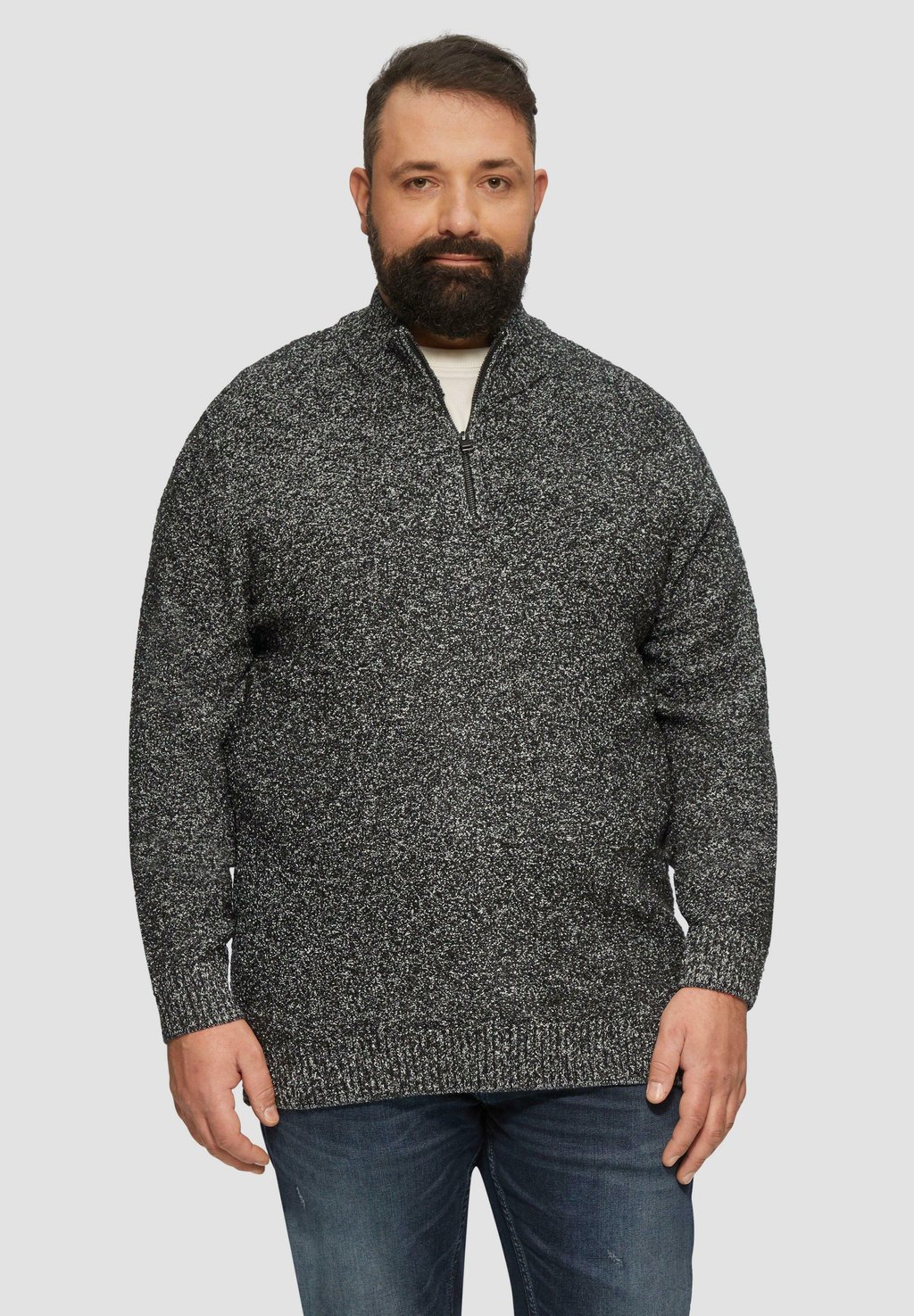 Джемпер s.Oliver, черный
Джемпер s.Oliver, черный