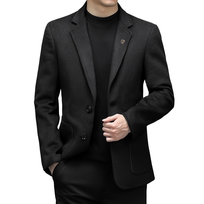 Костюм деловой мужской с умеренным воротником VanCamel, черный
Костюм деловой мужской с умеренным воротником VanCamel, черный