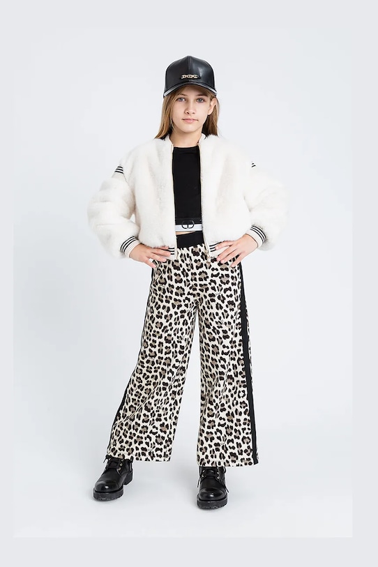 Детская куртка-бомбер Twinset, бежевый
Детская куртка-бомбер Twinset, бежевый