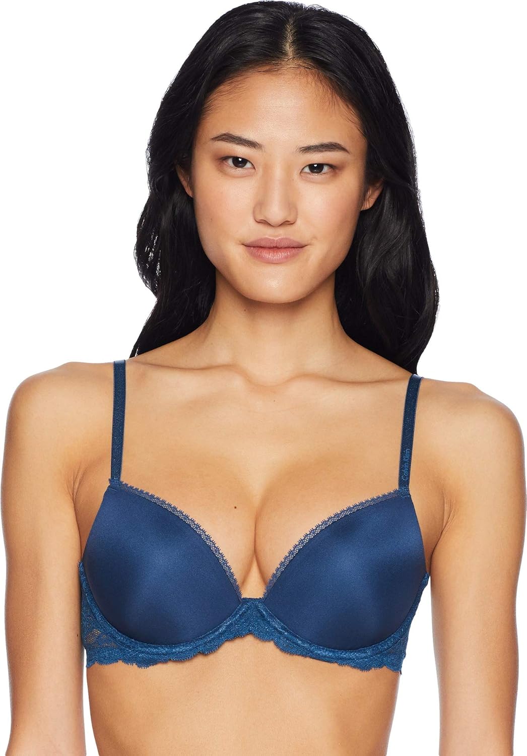 Женский бюстгальтер Calvin Klein Seductive Comfort с кружевом и полулифом Multiway, Lyria Blue
Женский бюстгальтер Calvin Klein Seductive Comfort с кружевом и полулифом Multiway, Lyria Blue