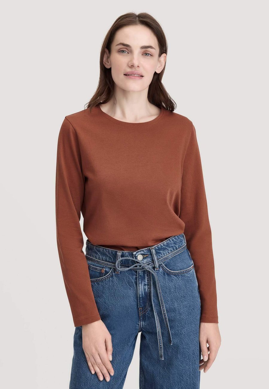 Топ Hessnatur Long sleeved top, Rost/Brown
Топ Hessnatur Long sleeved top, Rost/Brown