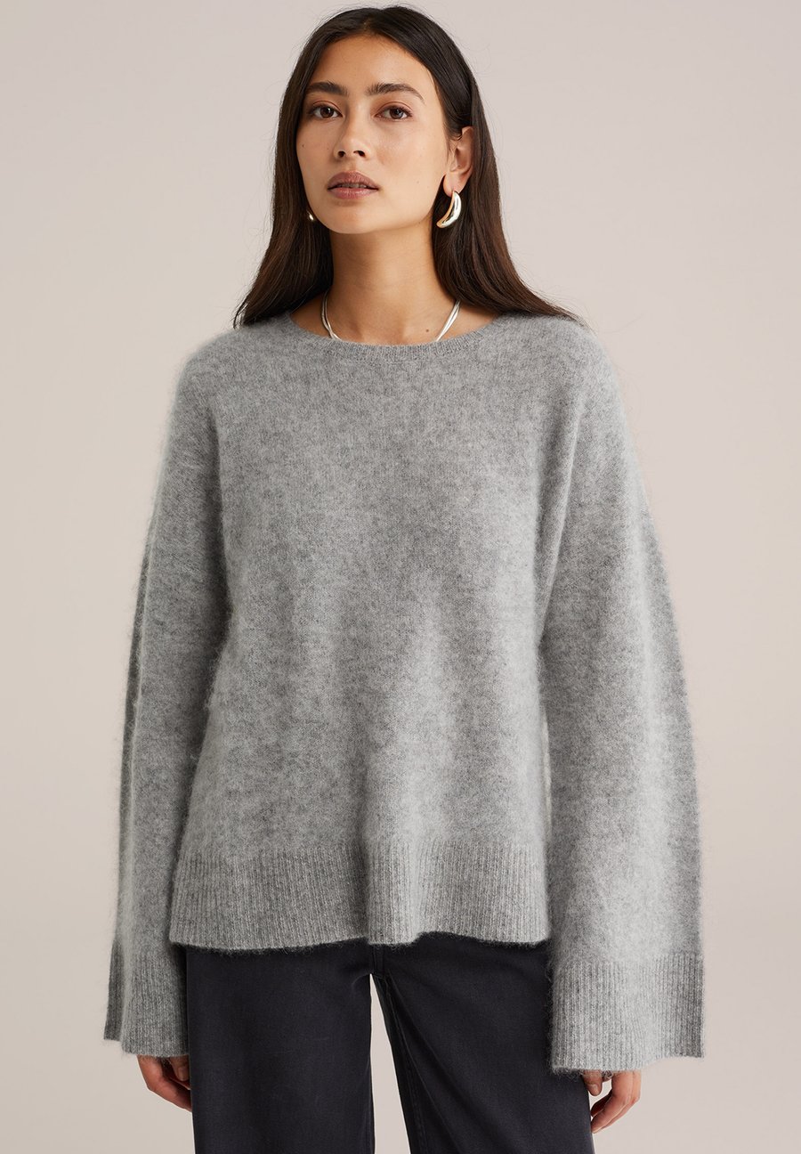 Джемпер WE Fashion WE STUDIO, Light Grey
Джемпер WE Fashion WE STUDIO, Light Grey