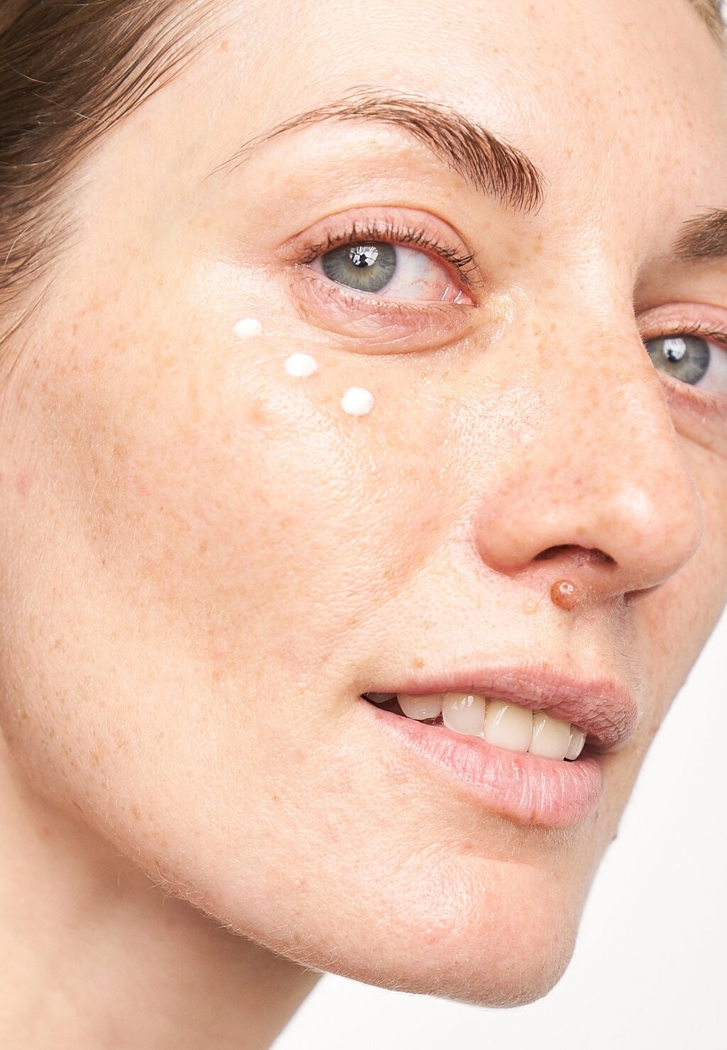 Уход за глазами NOURISHING EYE CREAM Susanne Kaufmann
Уход за глазами NOURISHING EYE CREAM Susanne Kaufmann