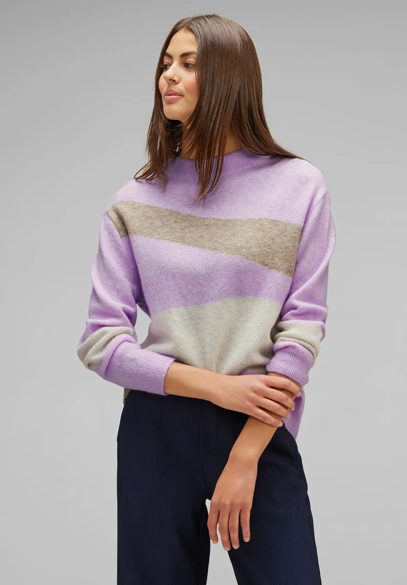 Свитер STREET ONE с круглым вырезом и воротником-стойкой, цвет Soft Pure Lilac Melange
Свитер STREET ONE с круглым вырезом и воротником-стойкой, цвет Soft Pure Lilac Melange