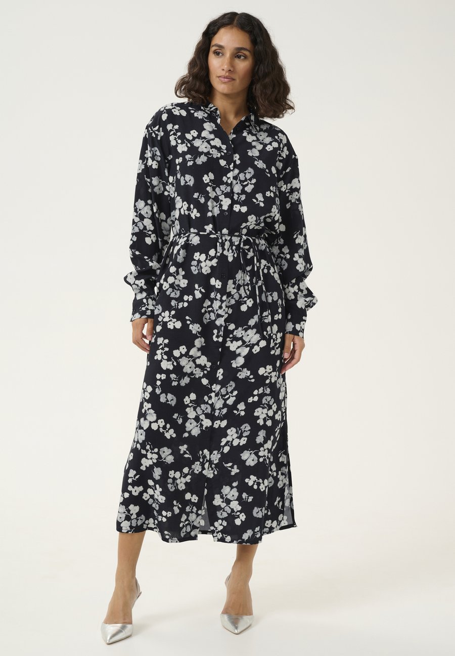 Платье Kaffe Shirt dress, Marine Flower/Dark Blue
Платье Kaffe Shirt dress, Marine Flower/Dark Blue
