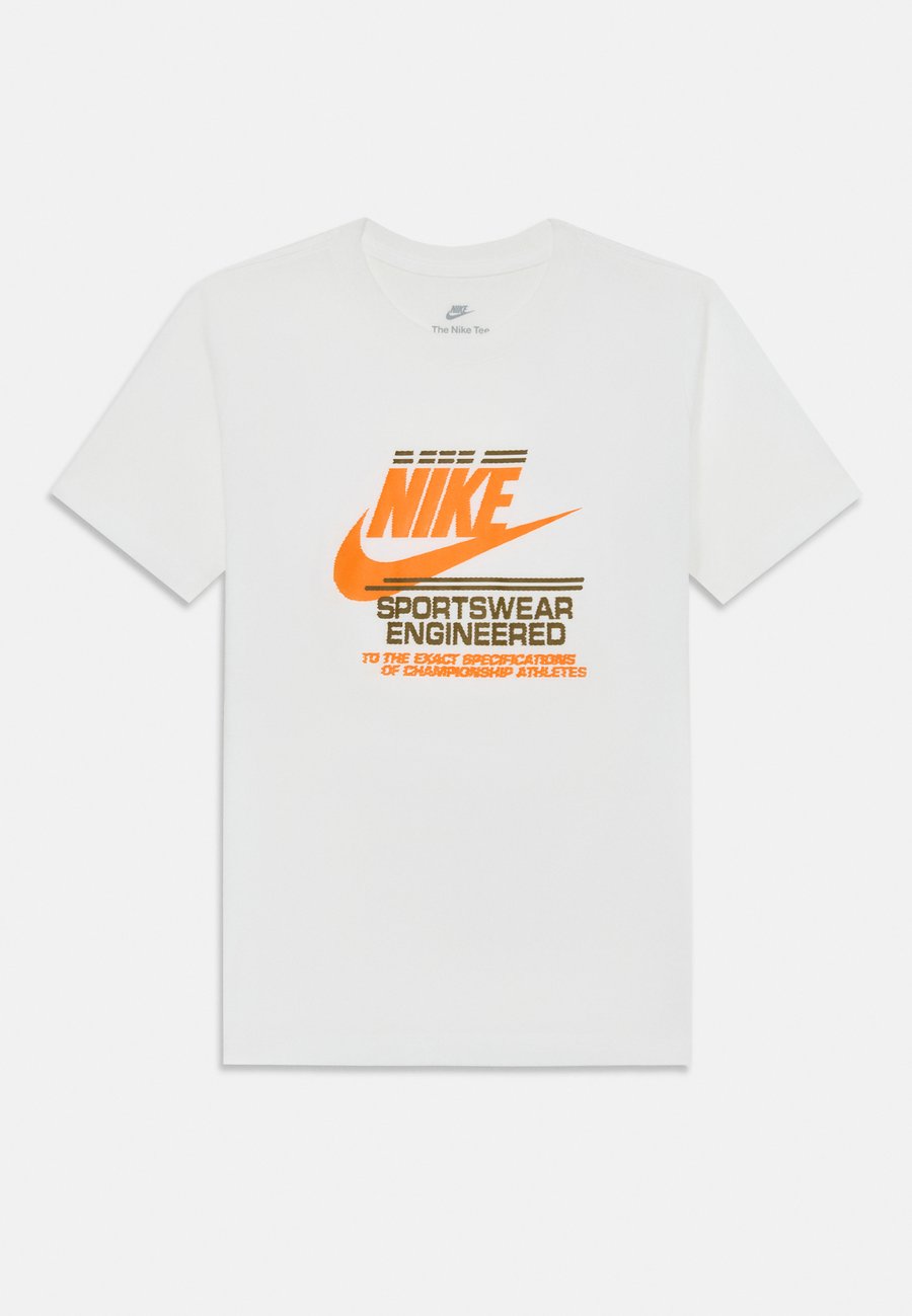 Футболка Nike Sportswear TEE BRAND MARK FUTURA UNISEX, White
Футболка Nike Sportswear TEE BRAND MARK FUTURA UNISEX, White