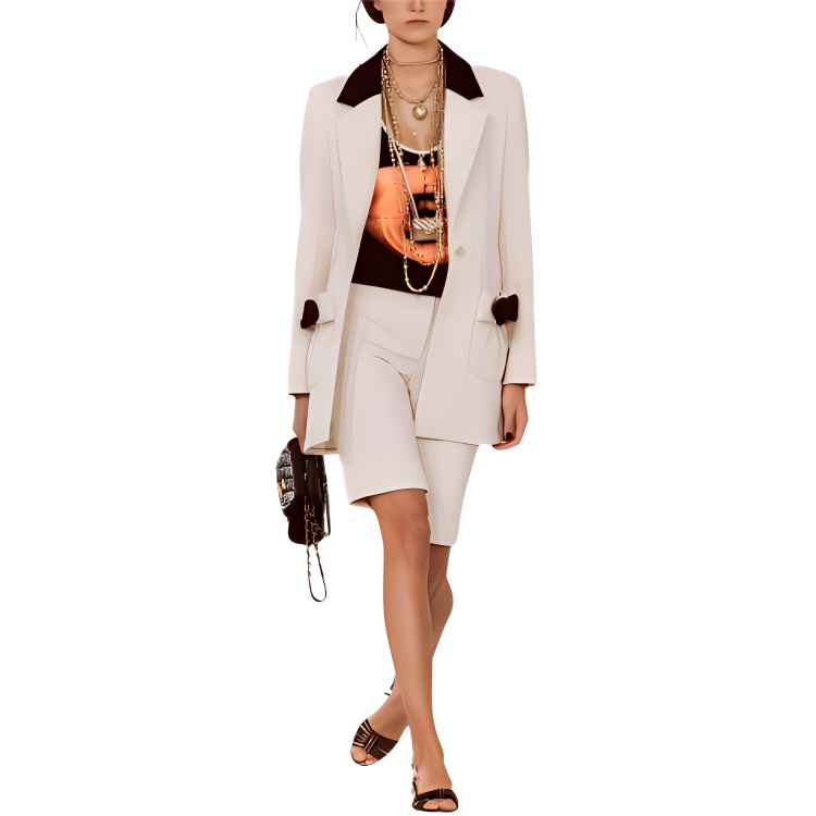 CHANEL Женское белое пальто White
CHANEL Женское белое пальто White