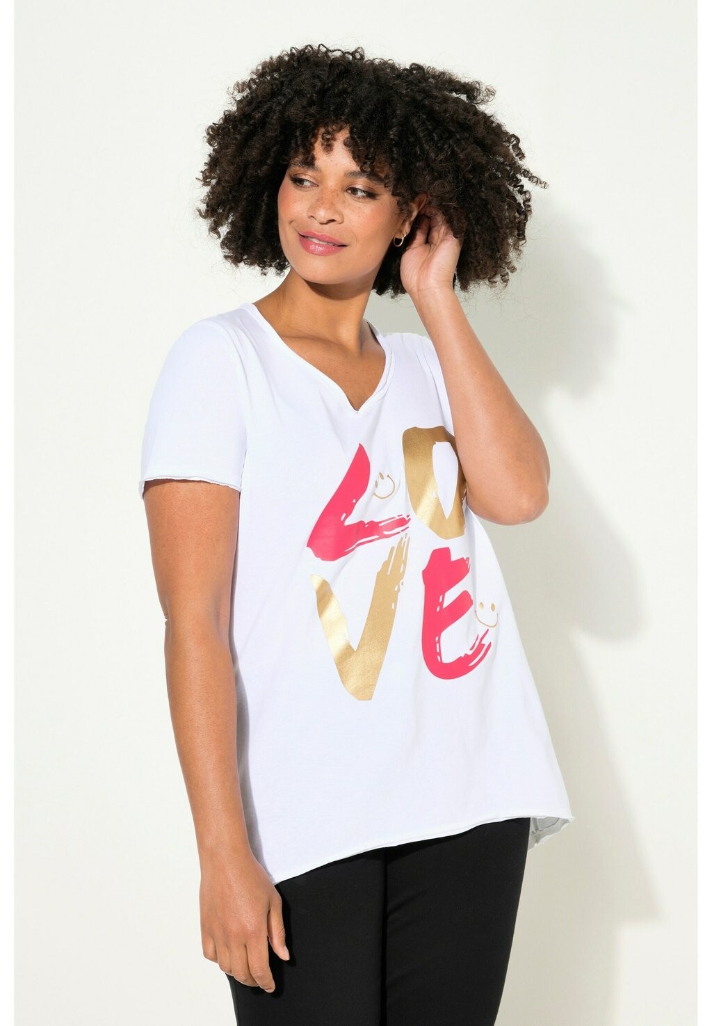 Принт на футболке Angel of Style, белый
Принт на футболке Angel of Style, белый