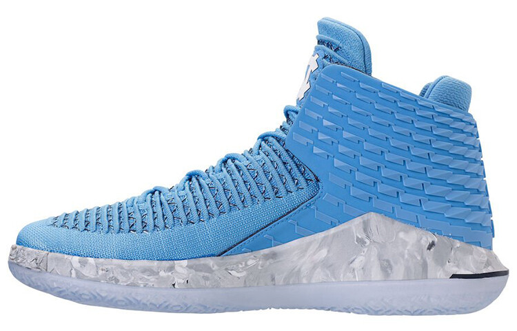 Мужские баскетбольные кроссовки Jordan Air Jordan 32
Мужские баскетбольные кроссовки Jordan Air Jordan 32