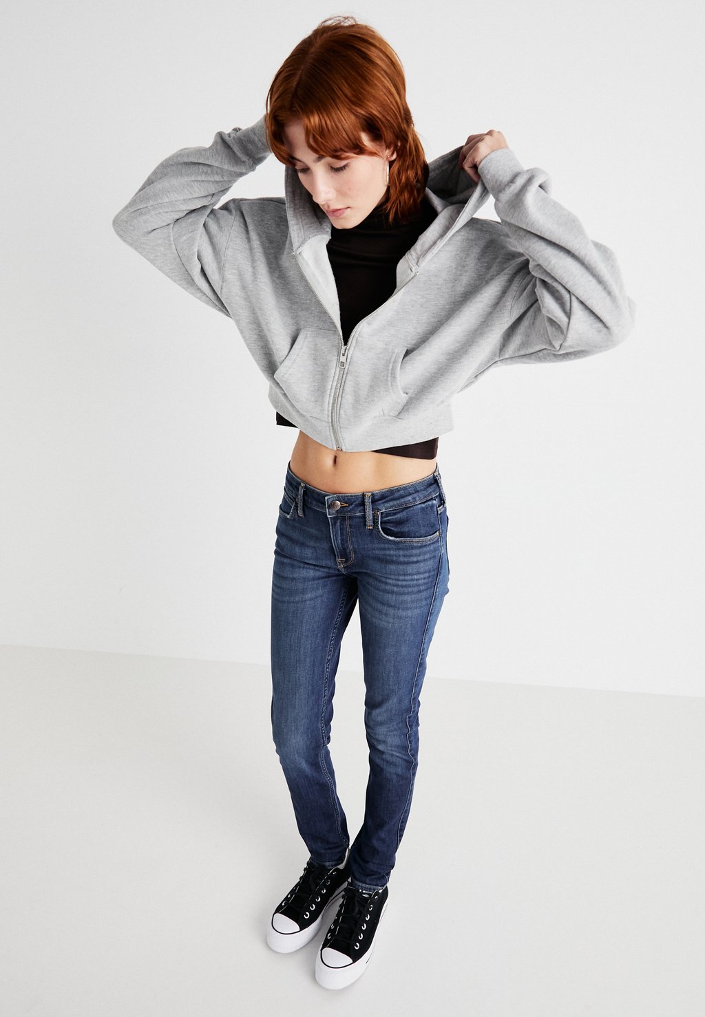 Джинсы облегающие SCARLETT Lee, темно-синий деним
Джинсы облегающие SCARLETT Lee, темно-синий деним