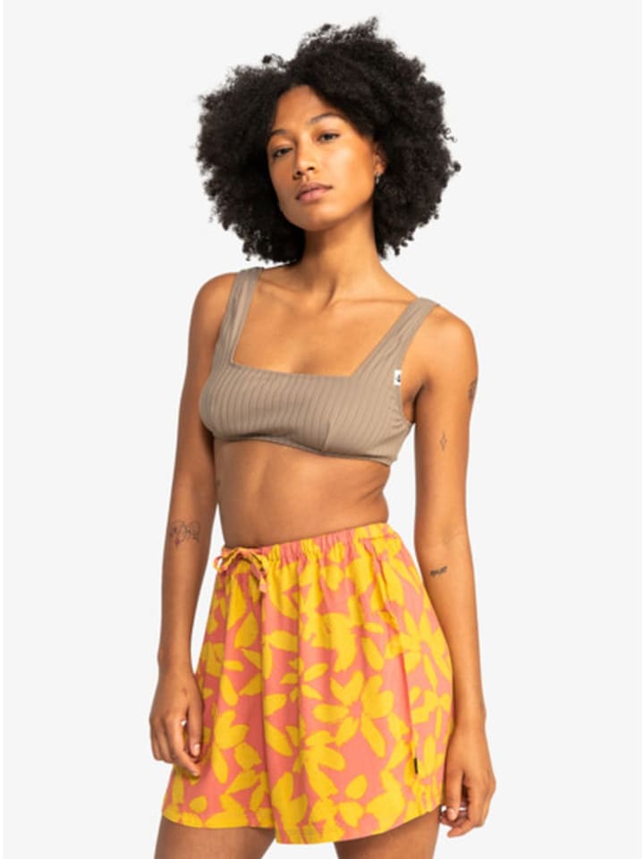 Шорты Quiksilver, цвет senfgelb
Шорты Quiksilver, цвет senfgelb