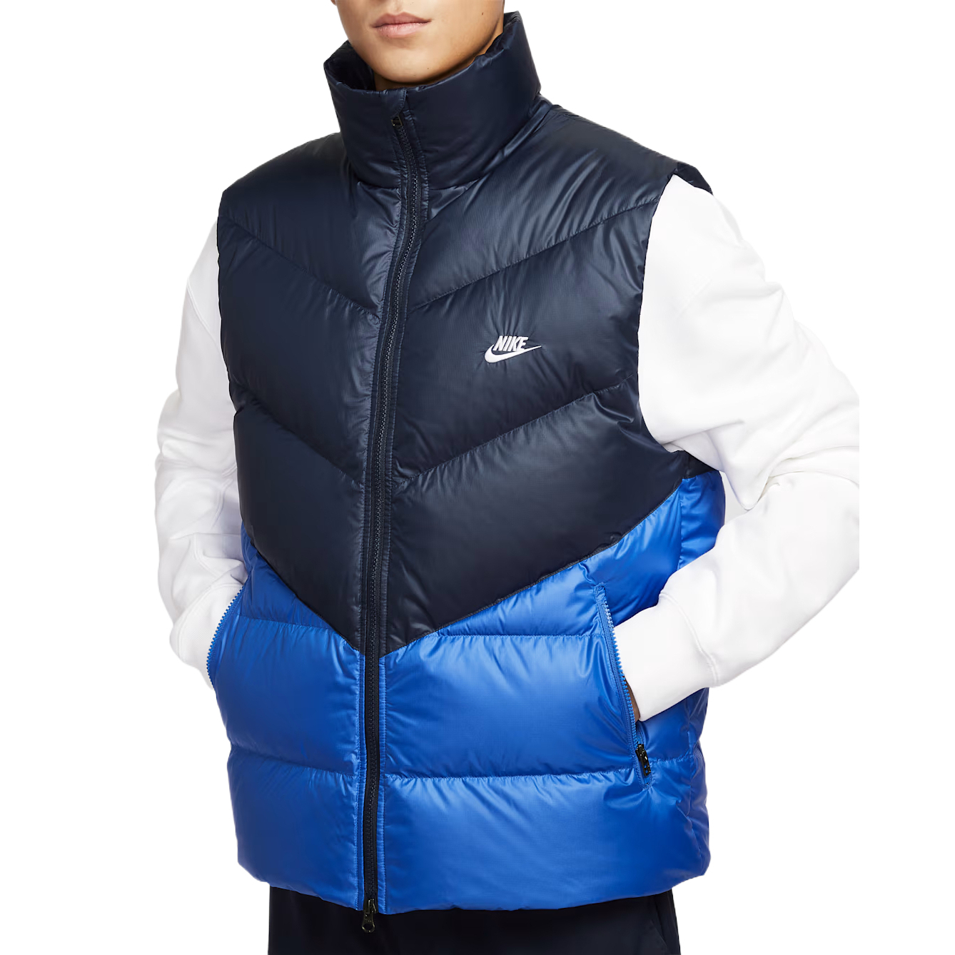 Nike Вязаный пуховик-жилет мужской, цвет Obsidian/цвет Royal Game/белый, воротник стойка, умеренная посадка
Nike Вязаный пуховик-жилет мужской, цвет Obsidian/цвет Royal Game/белый, воротник стойка, умеренная посадка