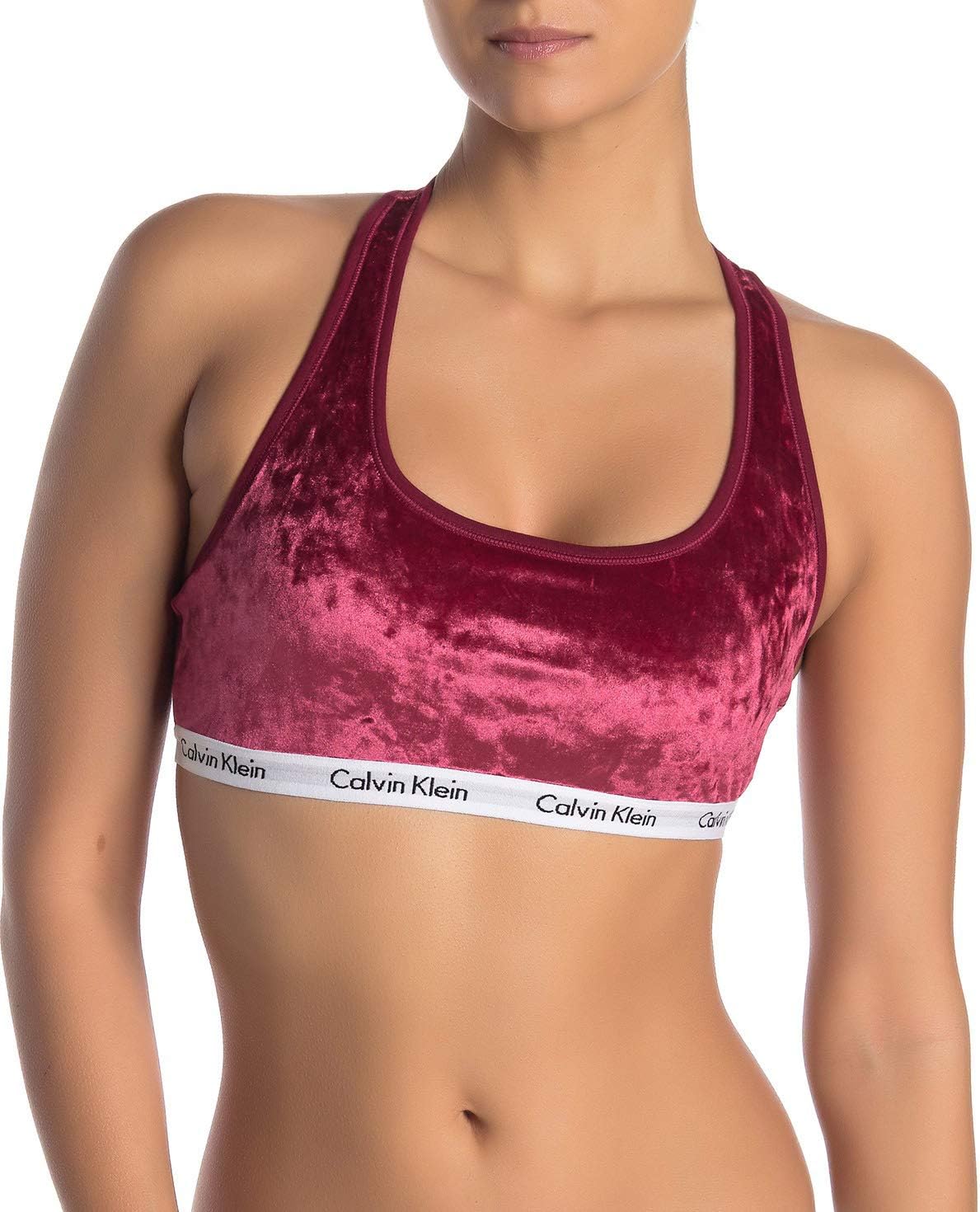 Женский бюстгальтер-бралетт Calvin Klein Motive Cotton, Raspberry
Женский бюстгальтер-бралетт Calvin Klein Motive Cotton, Raspberry