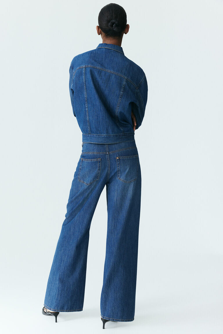 Мягкие прямые джинсы стандартного кроя с перьями H&M, синий
Мягкие прямые джинсы стандартного кроя с перьями H&M, синий