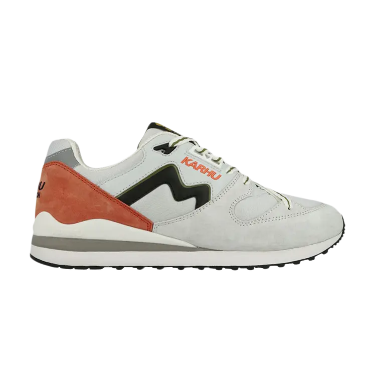 Кроссовки Karhu Synchron Classic 'Porvoo Pack - Foggy Dew', серый
Кроссовки Karhu Synchron Classic 'Porvoo Pack - Foggy Dew', серый