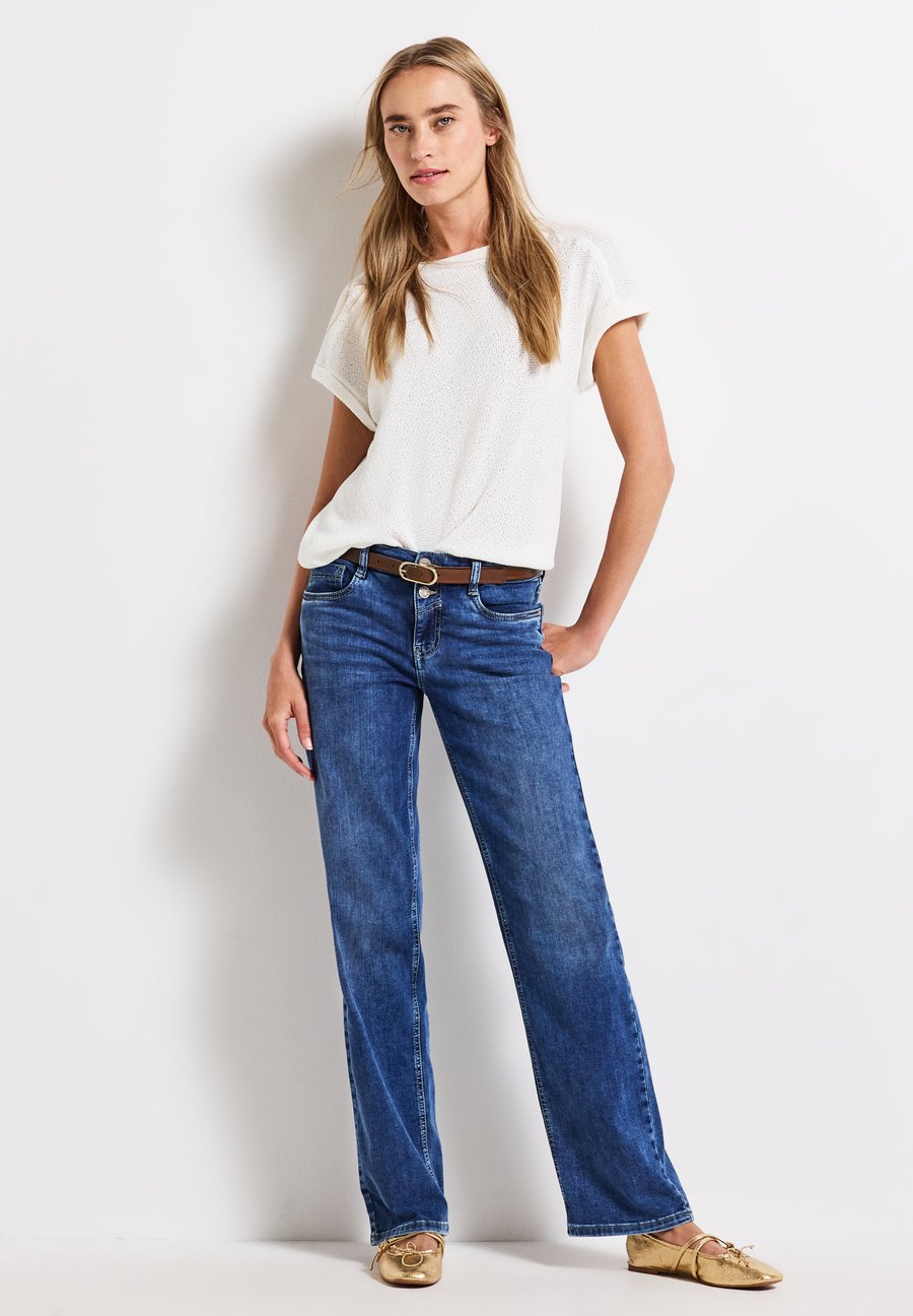 Ремень Street One SCHMALER, Braun/Cognac
Ремень Street One SCHMALER, Braun/Cognac