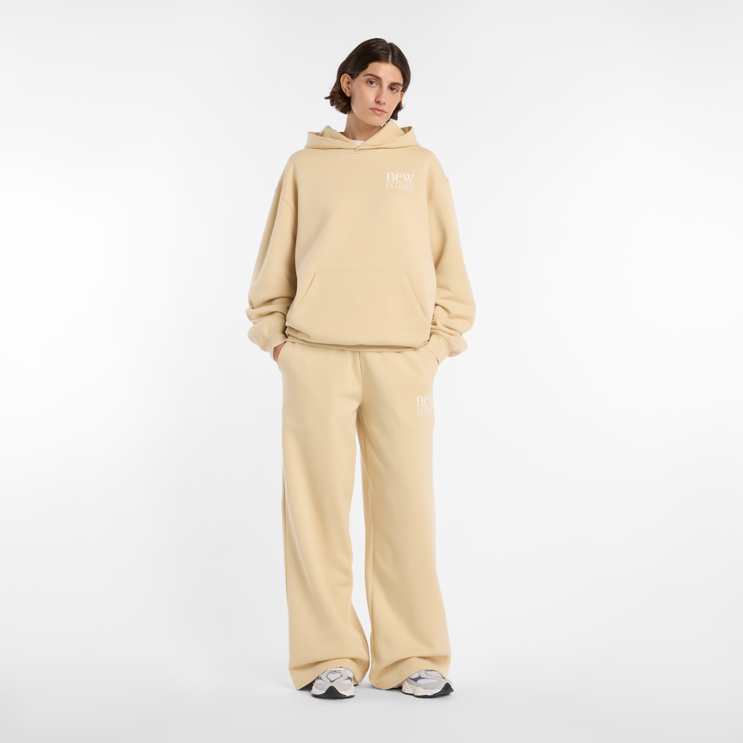 New balance Толстовка в светло-желтом цвете
New balance Толстовка в светло-желтом цвете