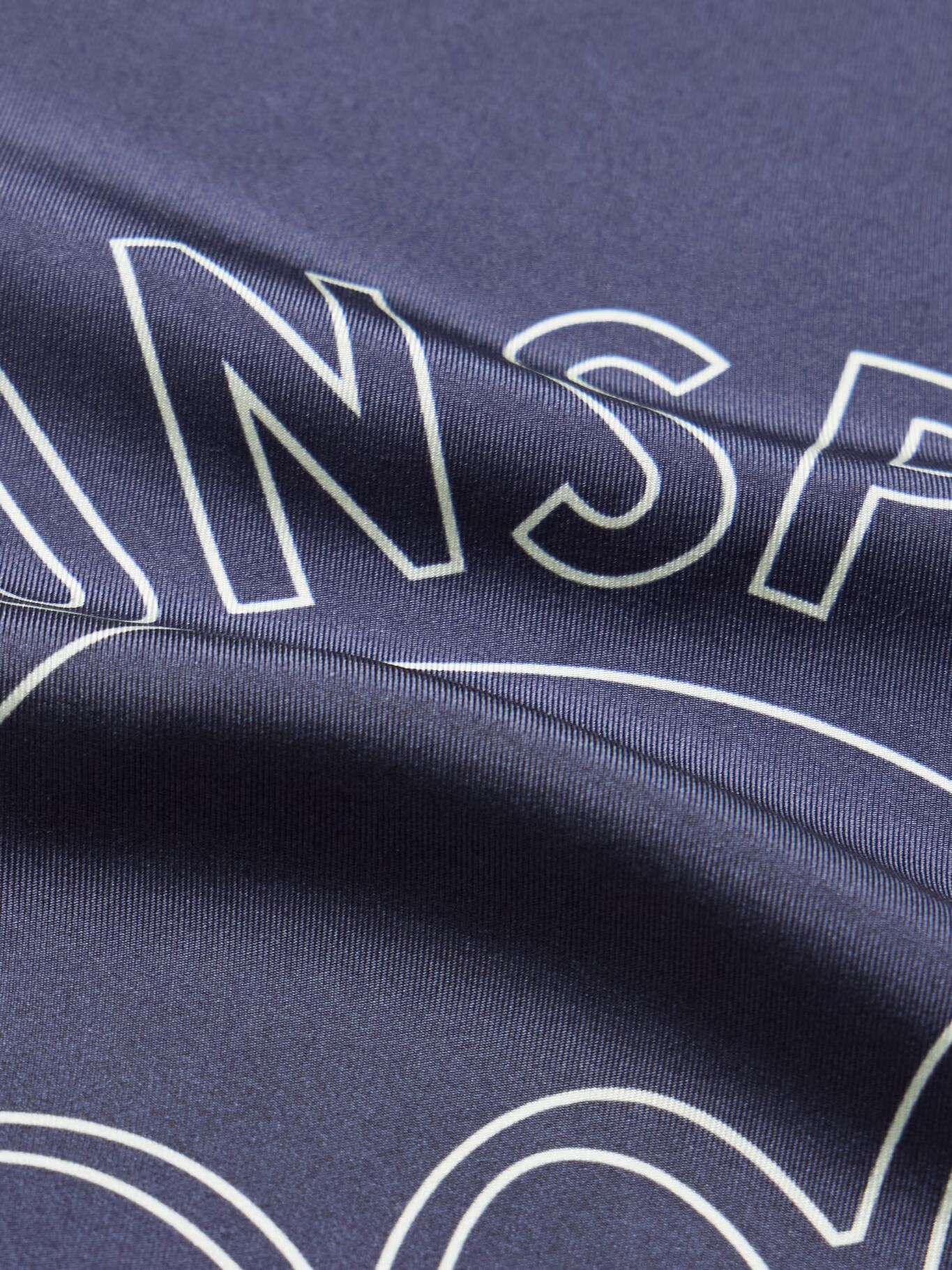 Набивной шелковый твиловый платок-карман SUNSPEL, синий
Набивной шелковый твиловый платок-карман SUNSPEL, синий