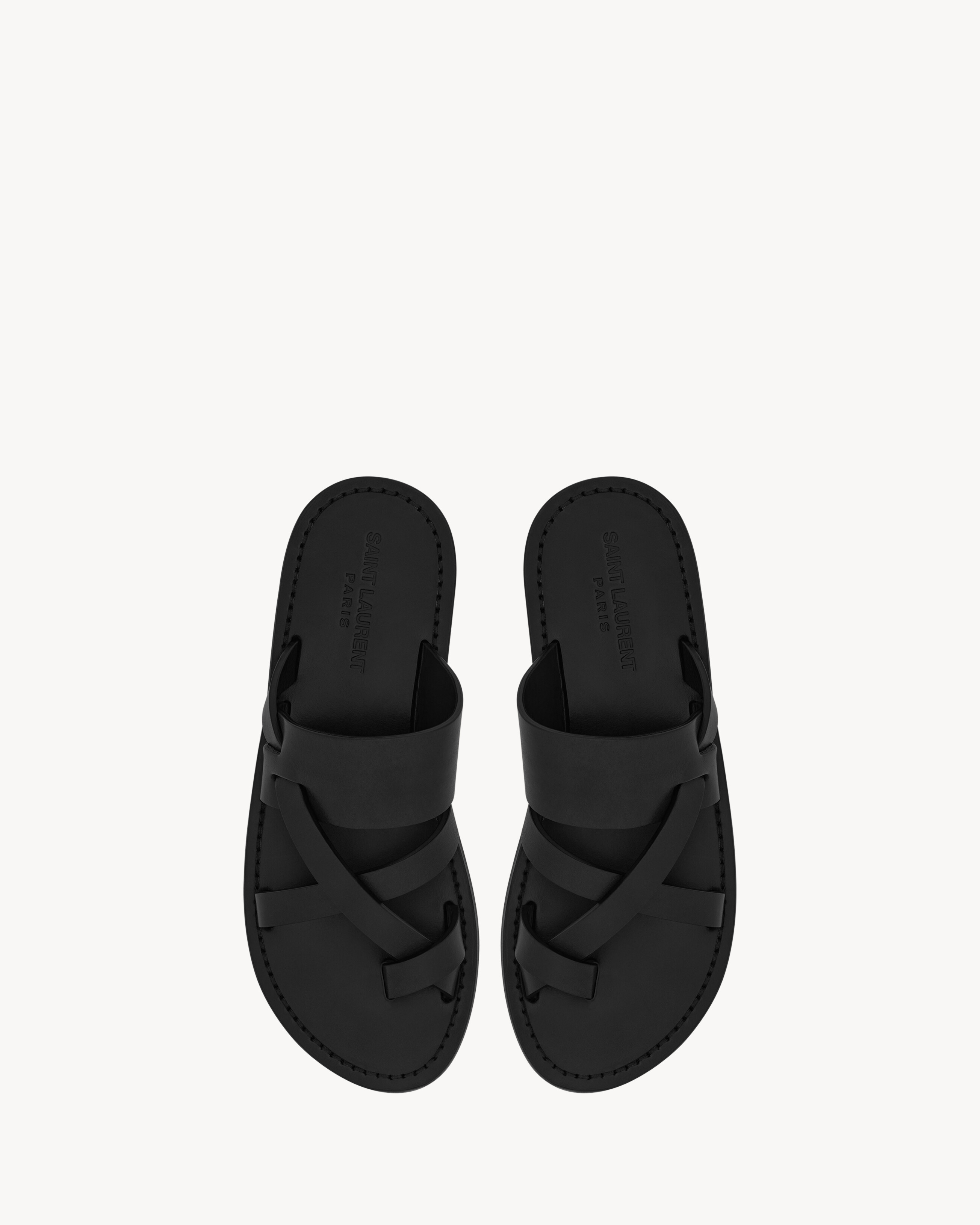 Шлепанцы CULVER из гладкой кожи Saint Laurent, черный
Шлепанцы CULVER из гладкой кожи Saint Laurent, черный