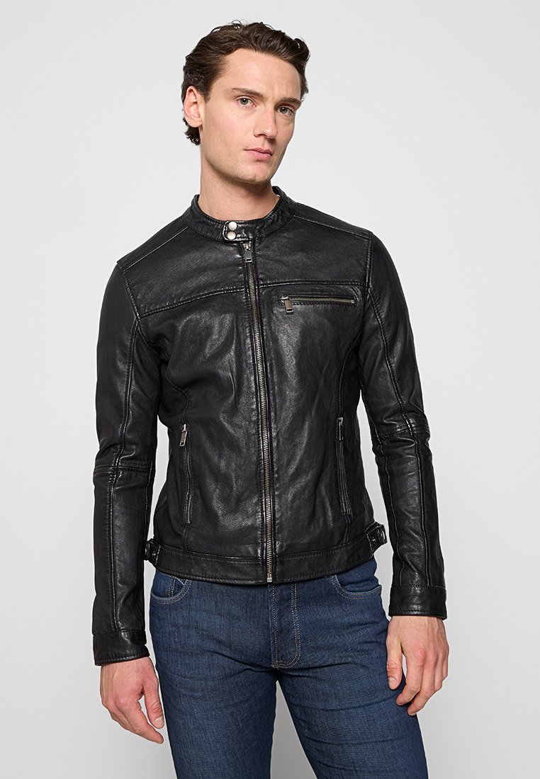 Куртка Lee Cooper BALVIN, Black
Куртка Lee Cooper BALVIN, Black