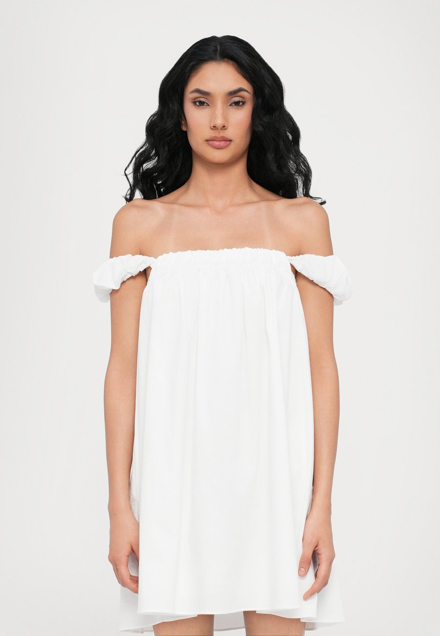 Платье STAUD BEAU DRESS, White
Платье STAUD BEAU DRESS, White