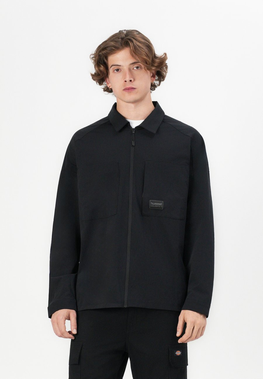 Куртка Hummel SORONA , Black
Куртка Hummel SORONA , Black