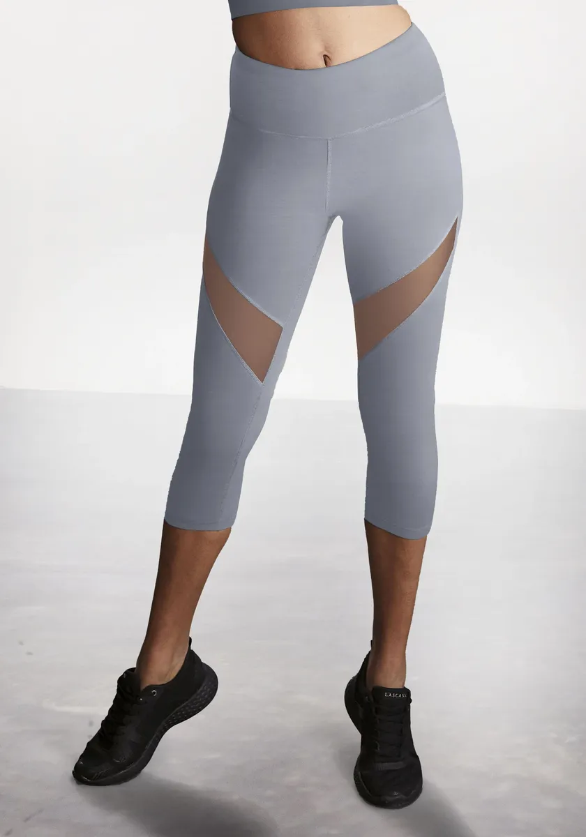 Леггинсы LASCANA ACTIVE Capri "-Sport Capri", с мелкими рюшами, домашняя одежда, серый
Леггинсы LASCANA ACTIVE Capri "-Sport Capri", с мелкими рюшами, домашняя одежда, серый