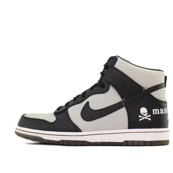 Кроссовки dunk prm hi mmj nrg Nike, черный
Кроссовки dunk prm hi mmj nrg Nike, черный