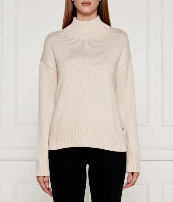 Свитер Calvin Klein Regular Fit, бежевый
Свитер Calvin Klein Regular Fit, бежевый